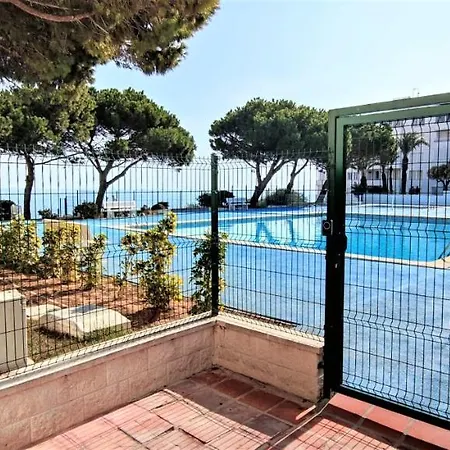 Fantastic Seaview With Swimming Pool *