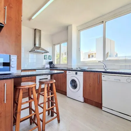 Apartment Fantastic Seaview With Swimming Pool